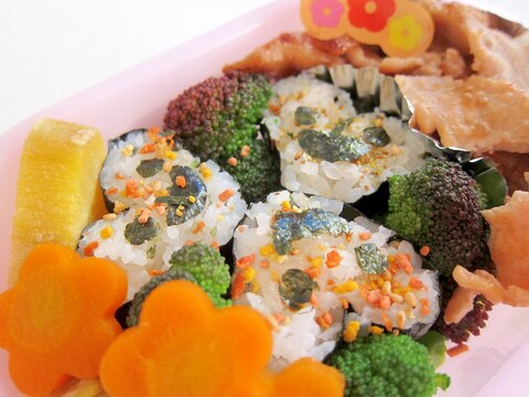 デコ弁 ハートのりまきスマイル弁当 子ども用 レシピ 作り方 By ちょこっとlatier 楽天レシピ デコ弁 ハートのりまきスマイル弁当 子ども用 レシピ 作り方 By ちょこっとlatier 楽天レシピ